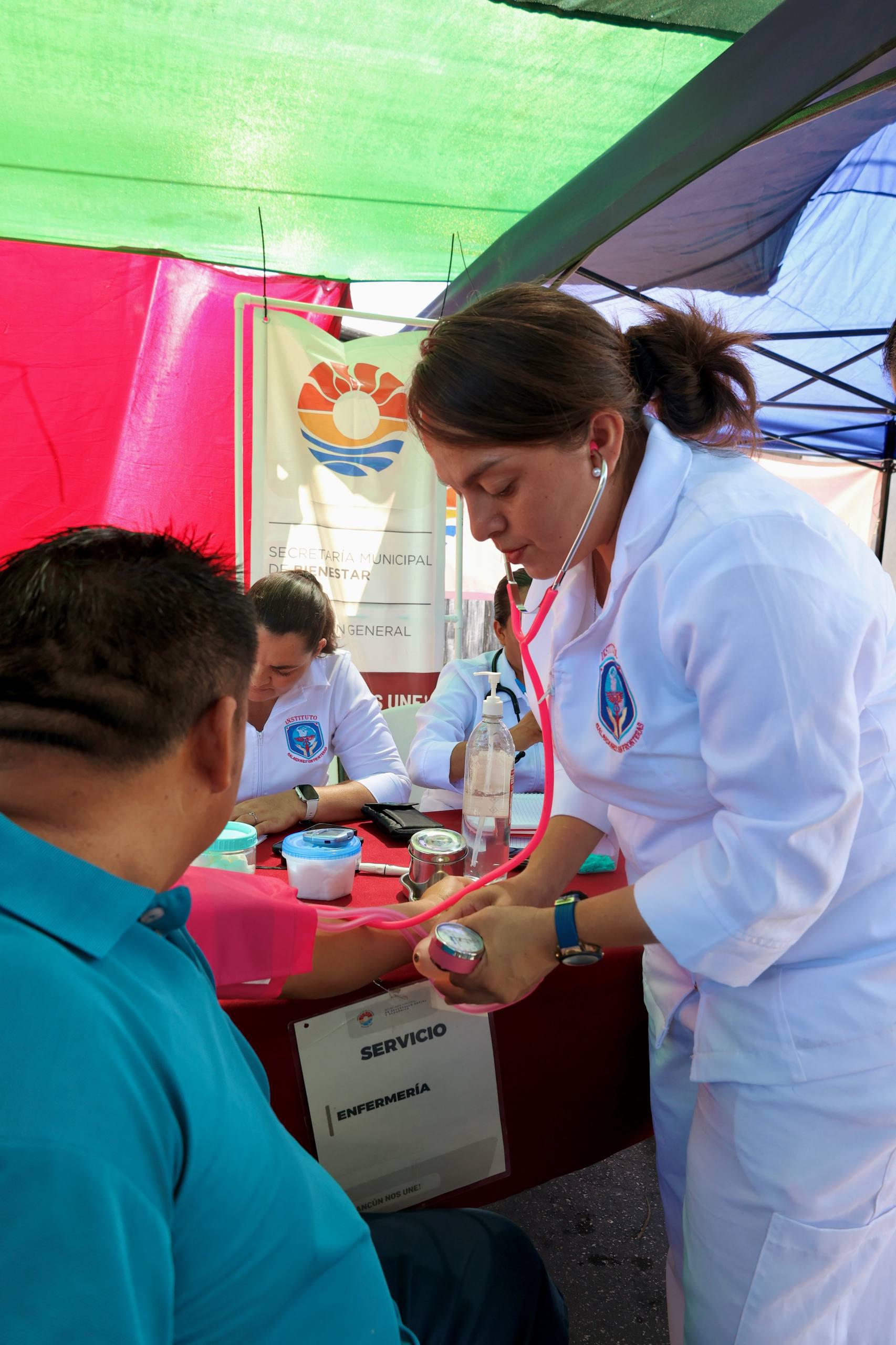 uploads/6/32/01 (2188).Jpeg